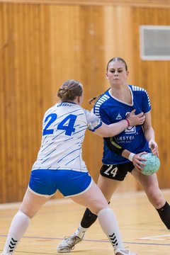 Bild 81 - wAJ TSV Ellerau - HSG Pinnau : Ergebnis: 28:13